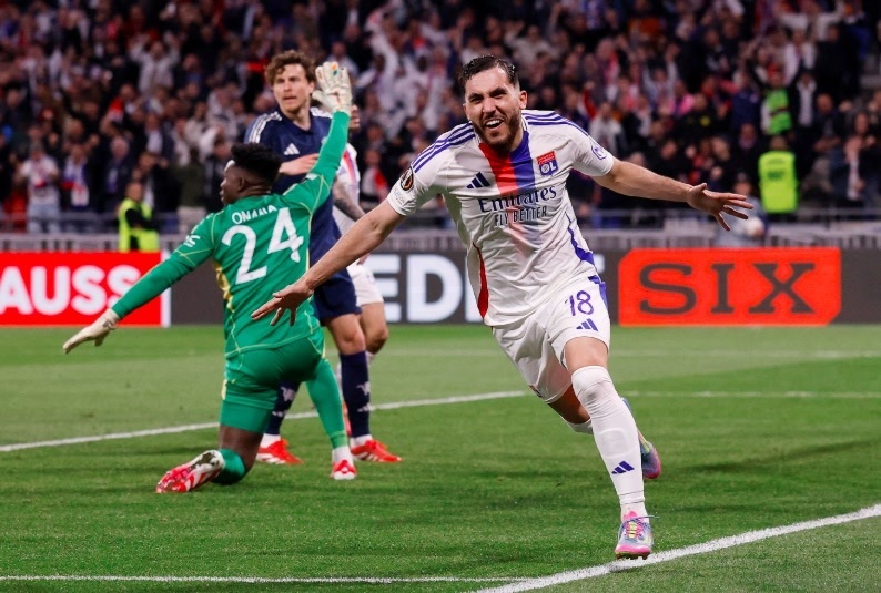 开云网页版登录入口-斯图加特和多特蒙德